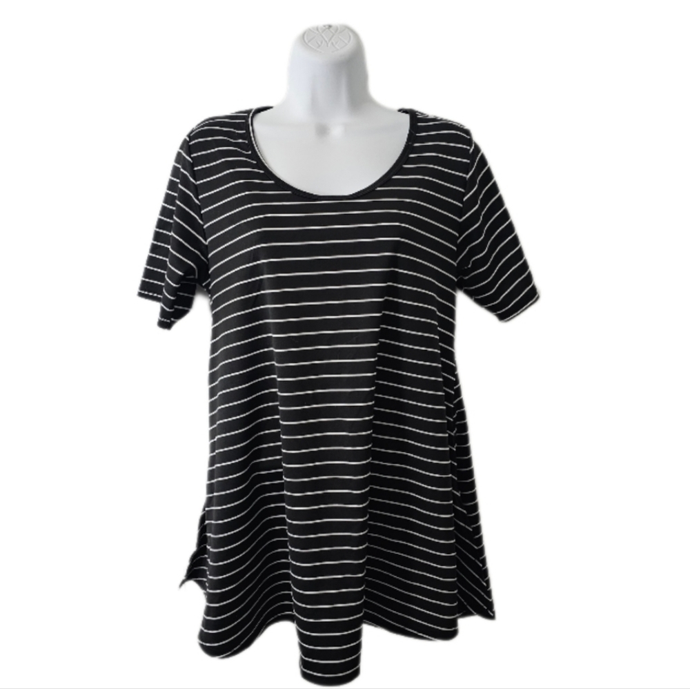 Flowy stripped shirt